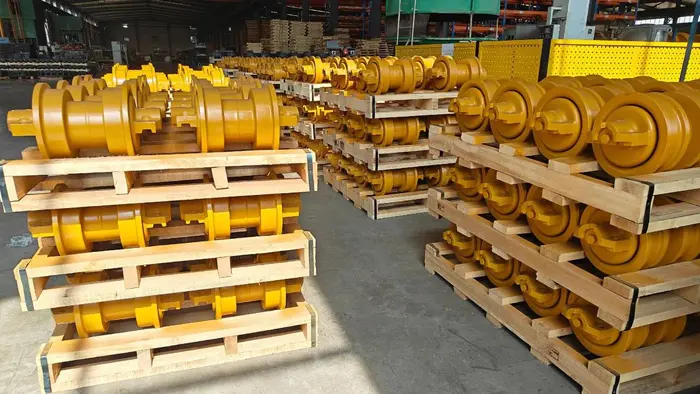 Společnost Qiansheng Heavy Industry uvádí na trh nové pásové válečky odolné proti opotřebení pro rypadla a buldozery